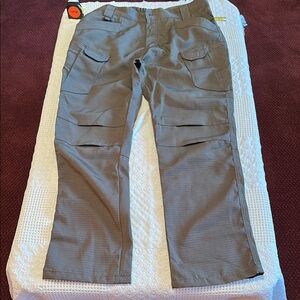 Men's Tan Cargo Pants